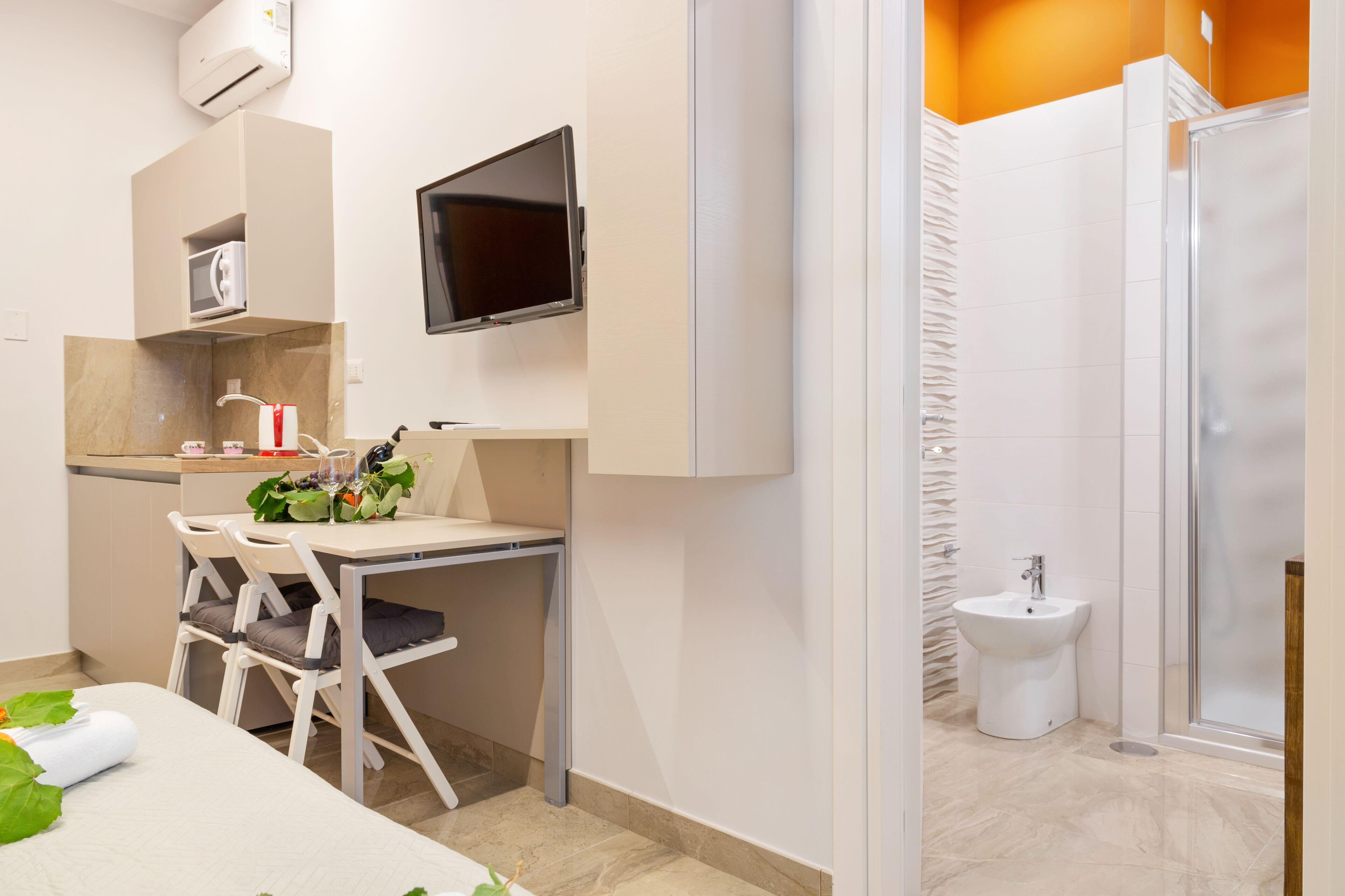 Devon Metro Studio Apartments