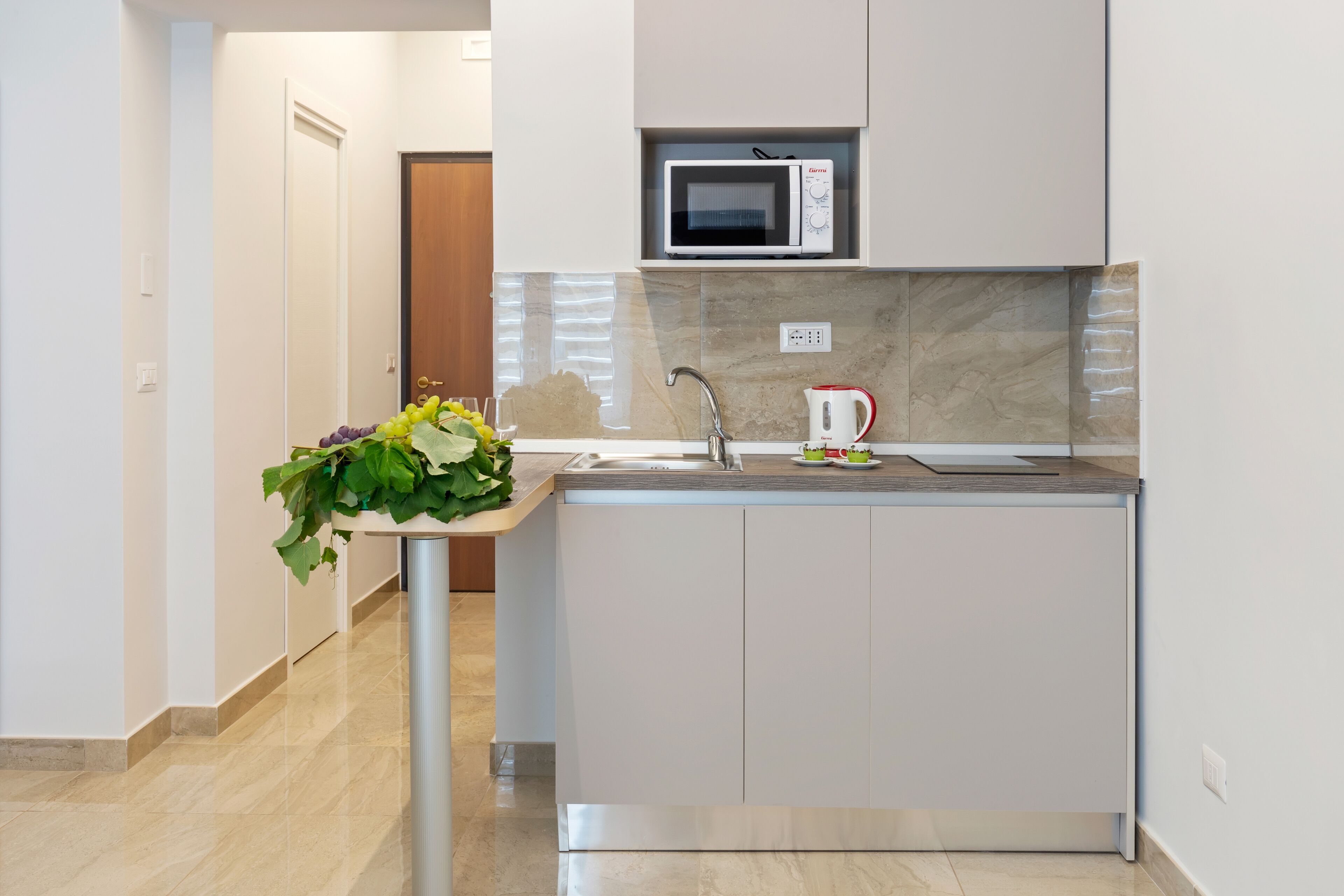 Devon Metro Studio Apartments