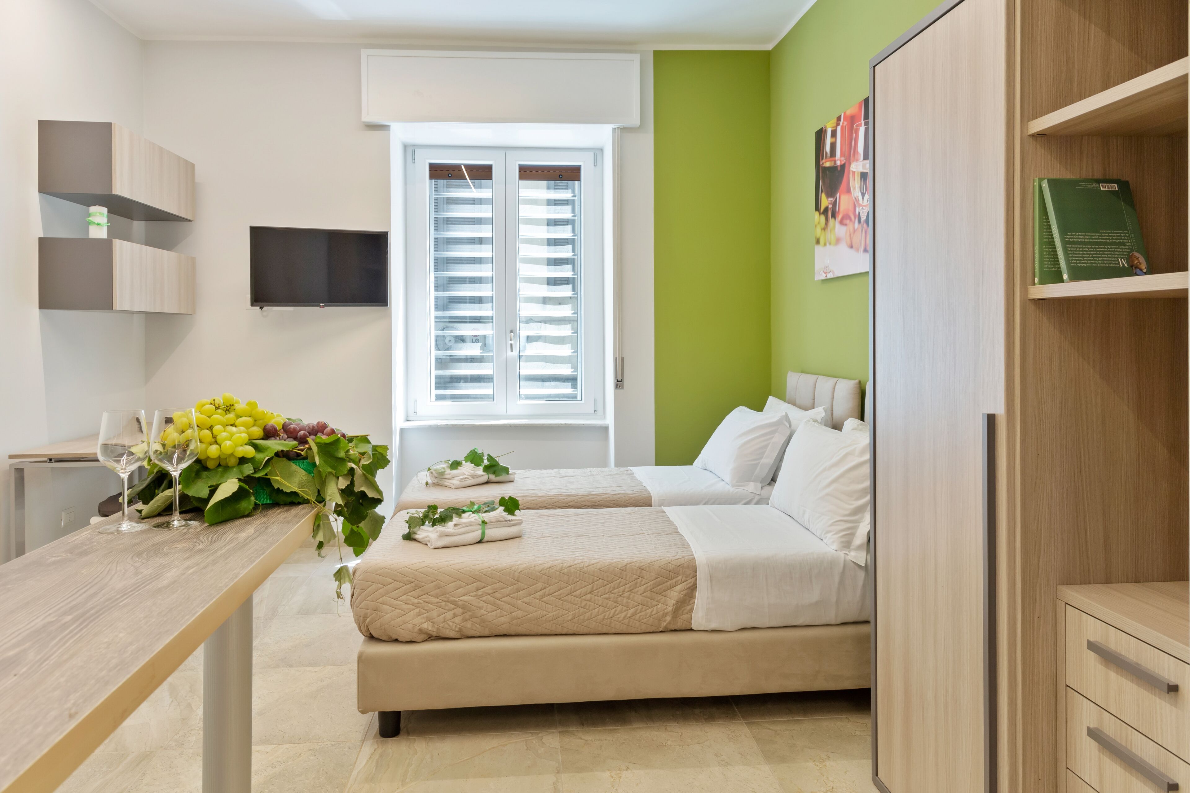 Devon Metro Studio Apartments