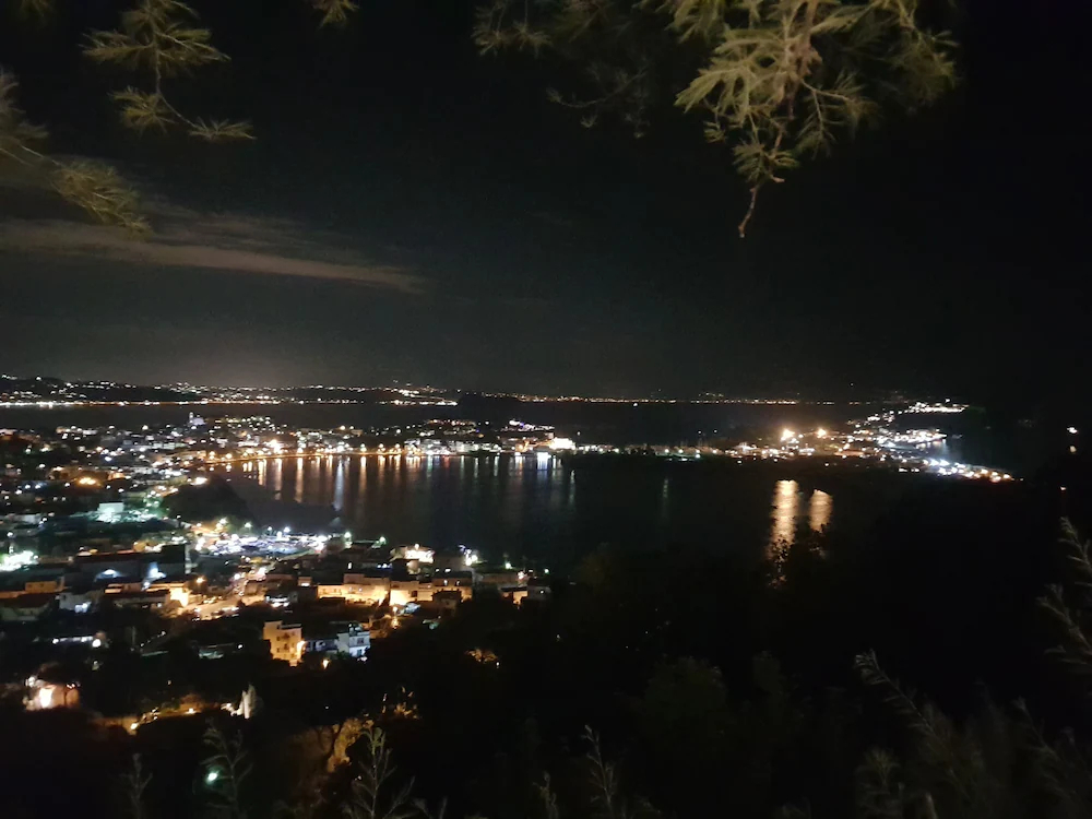 Esposito Plaza-Rooms & Suite