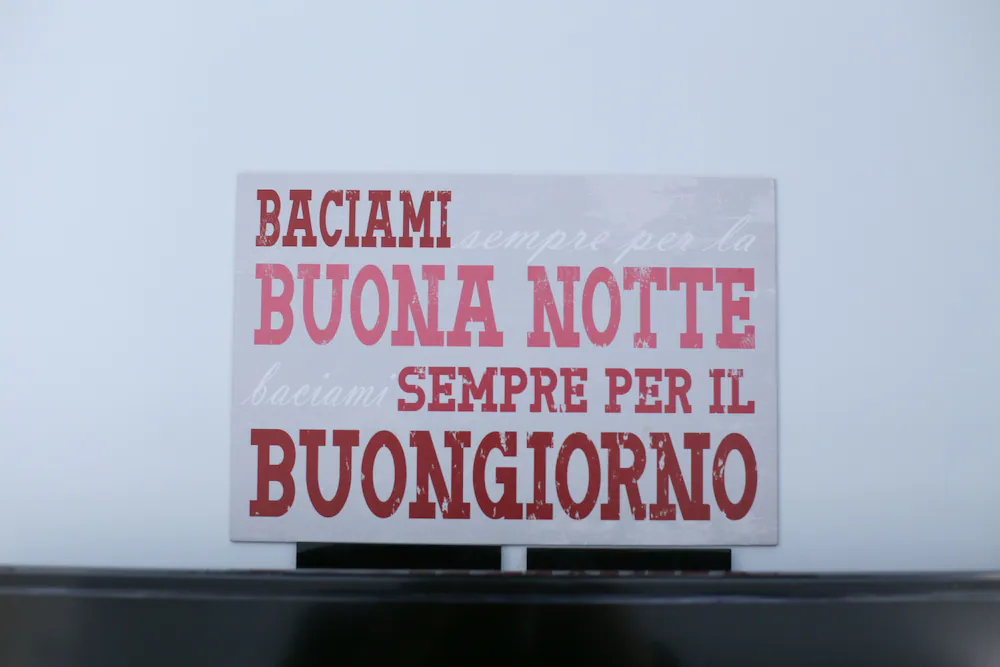 Esposito Plaza-Rooms & Suite