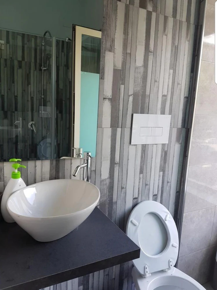 Esposito Plaza-Rooms & Suite