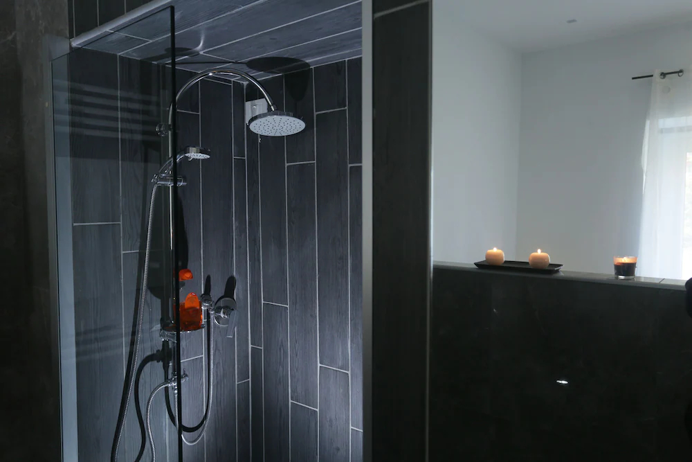 Esposito Plaza-Rooms & Suite