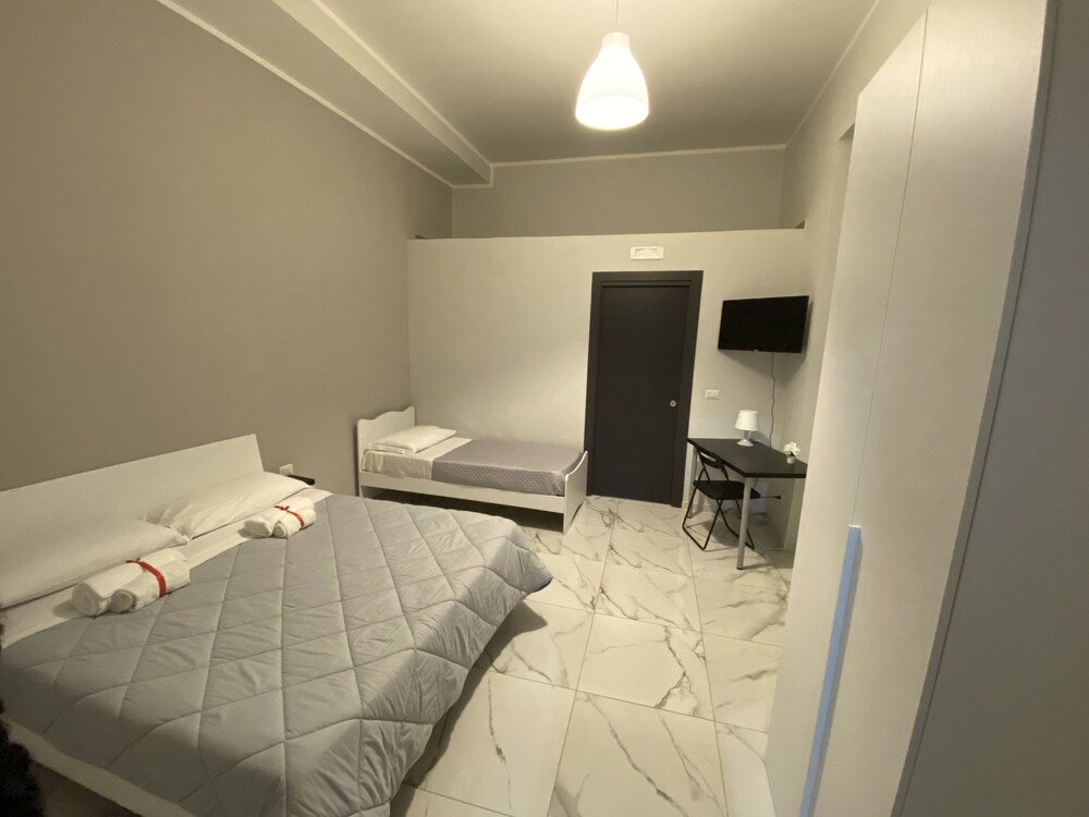 Ferdinando Sanfelice B&B