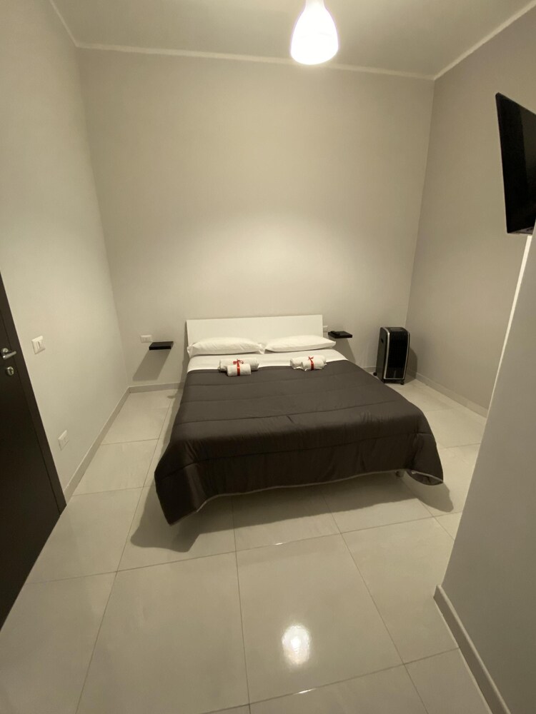 Ferdinando Sanfelice B&B