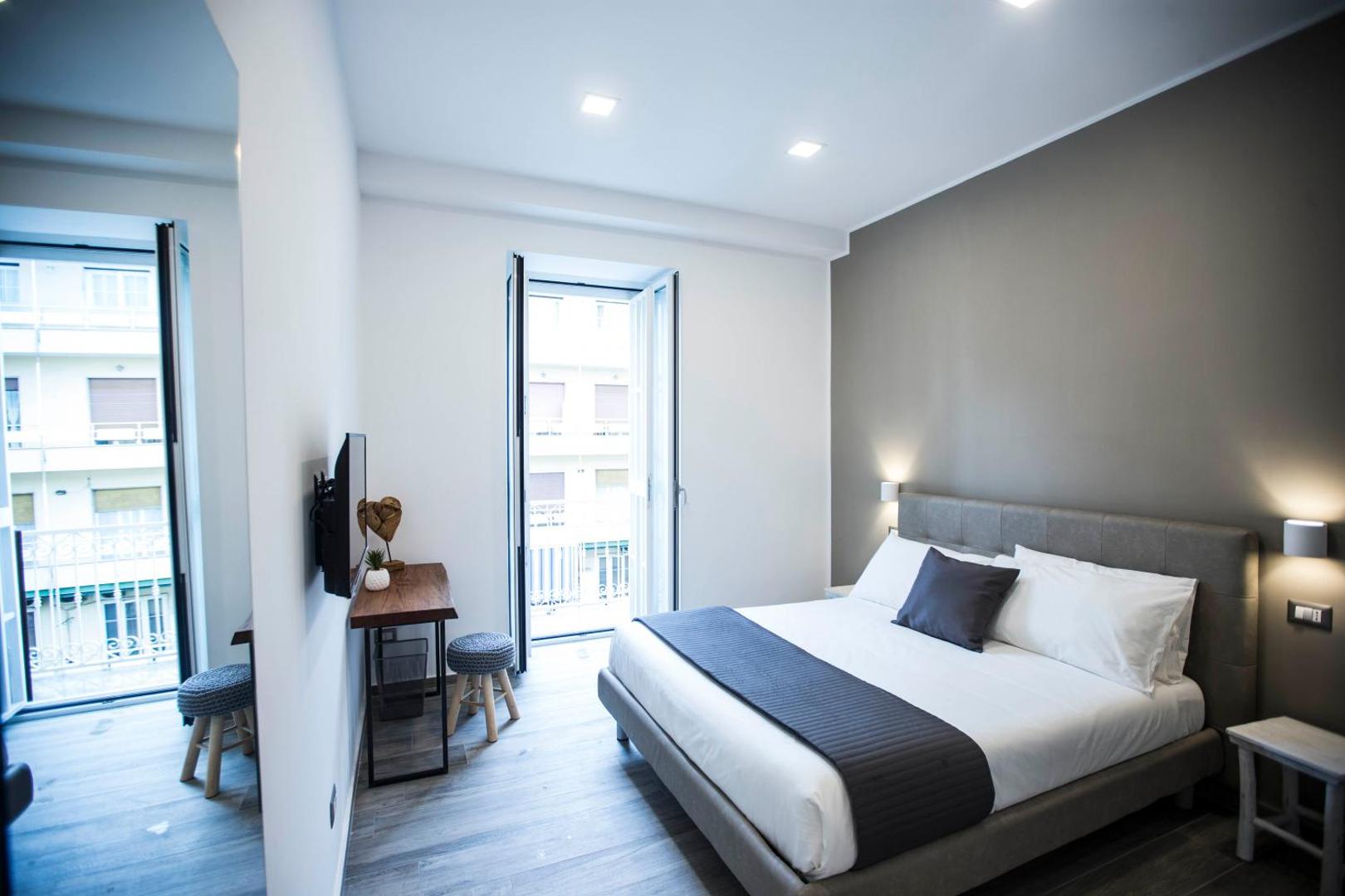 GB Napoli Central Station