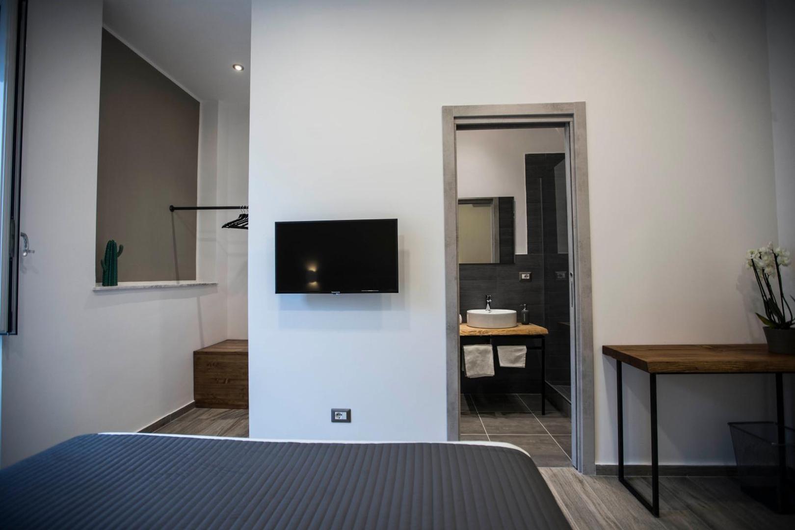 GB Napoli Central Station