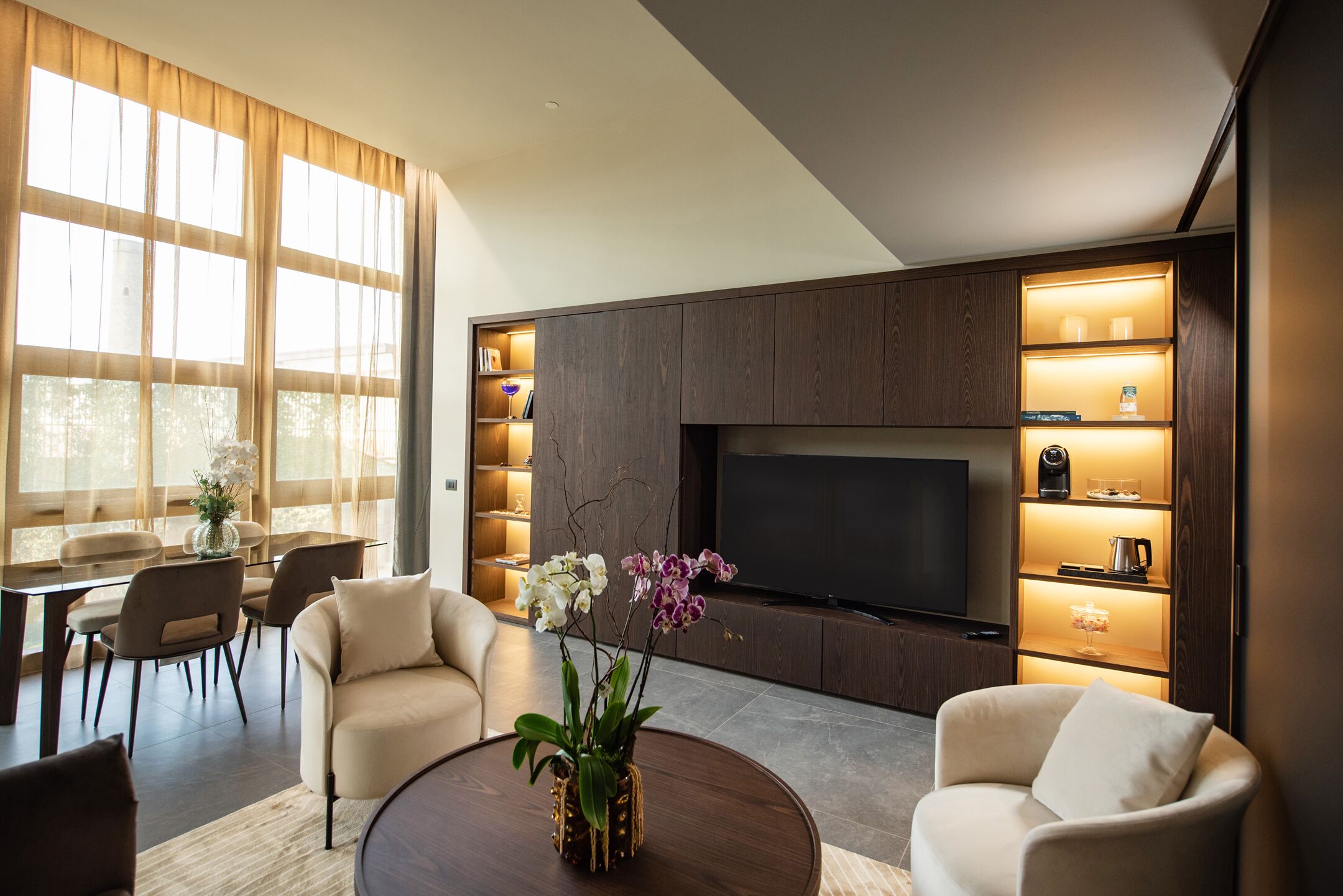 Gold Tower Lifestyle Hotel