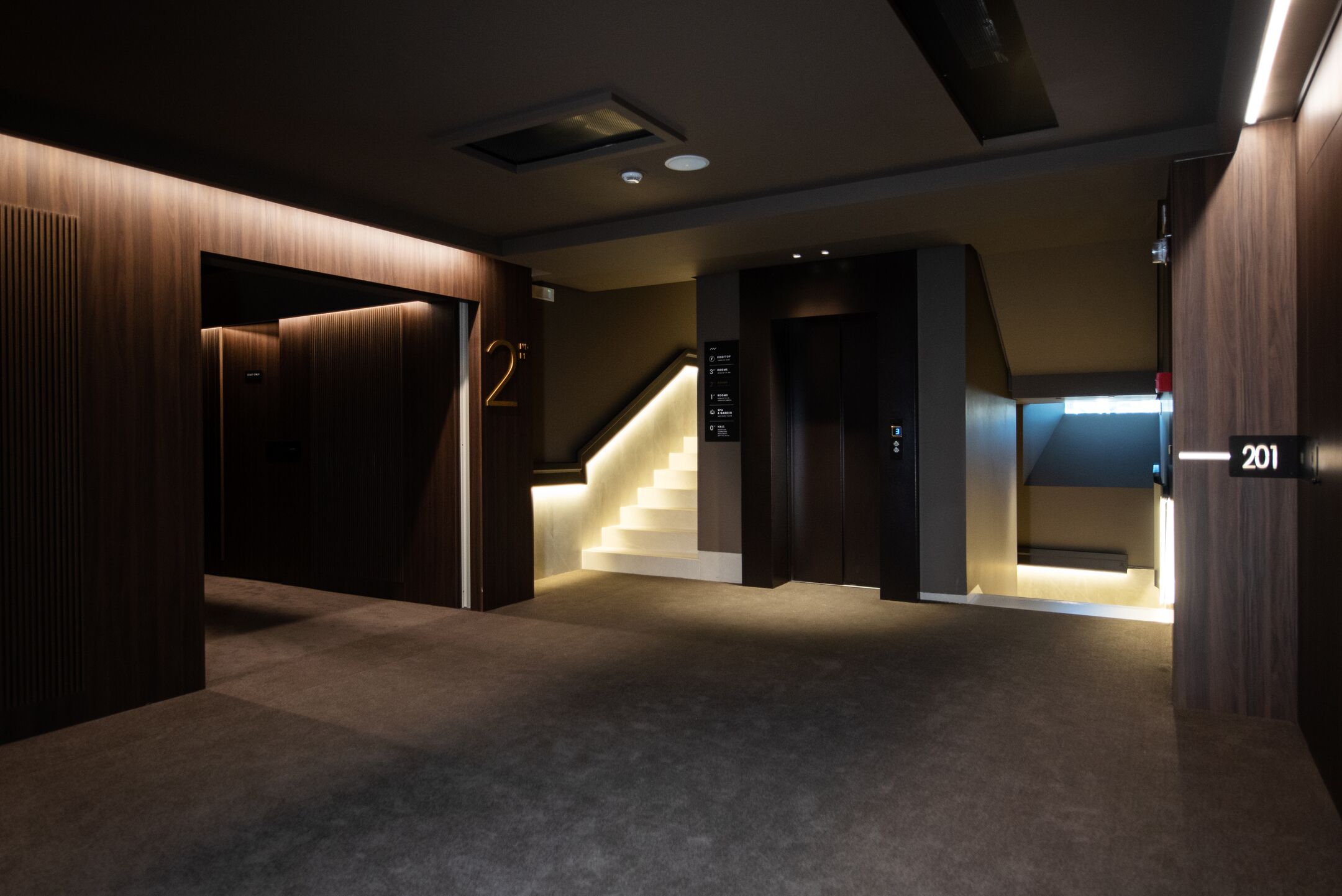 Gold Tower Lifestyle Hotel