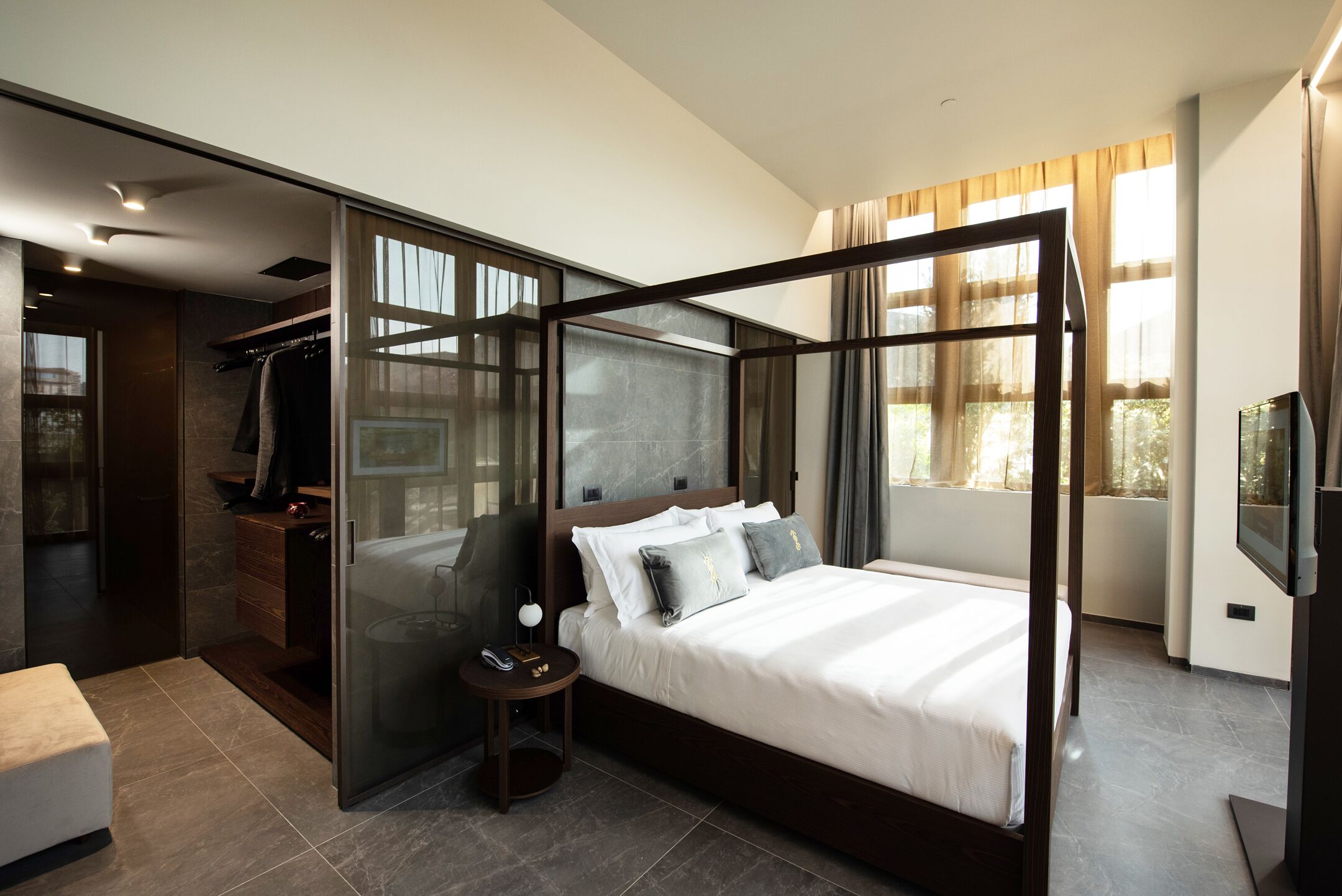 Gold Tower Lifestyle Hotel