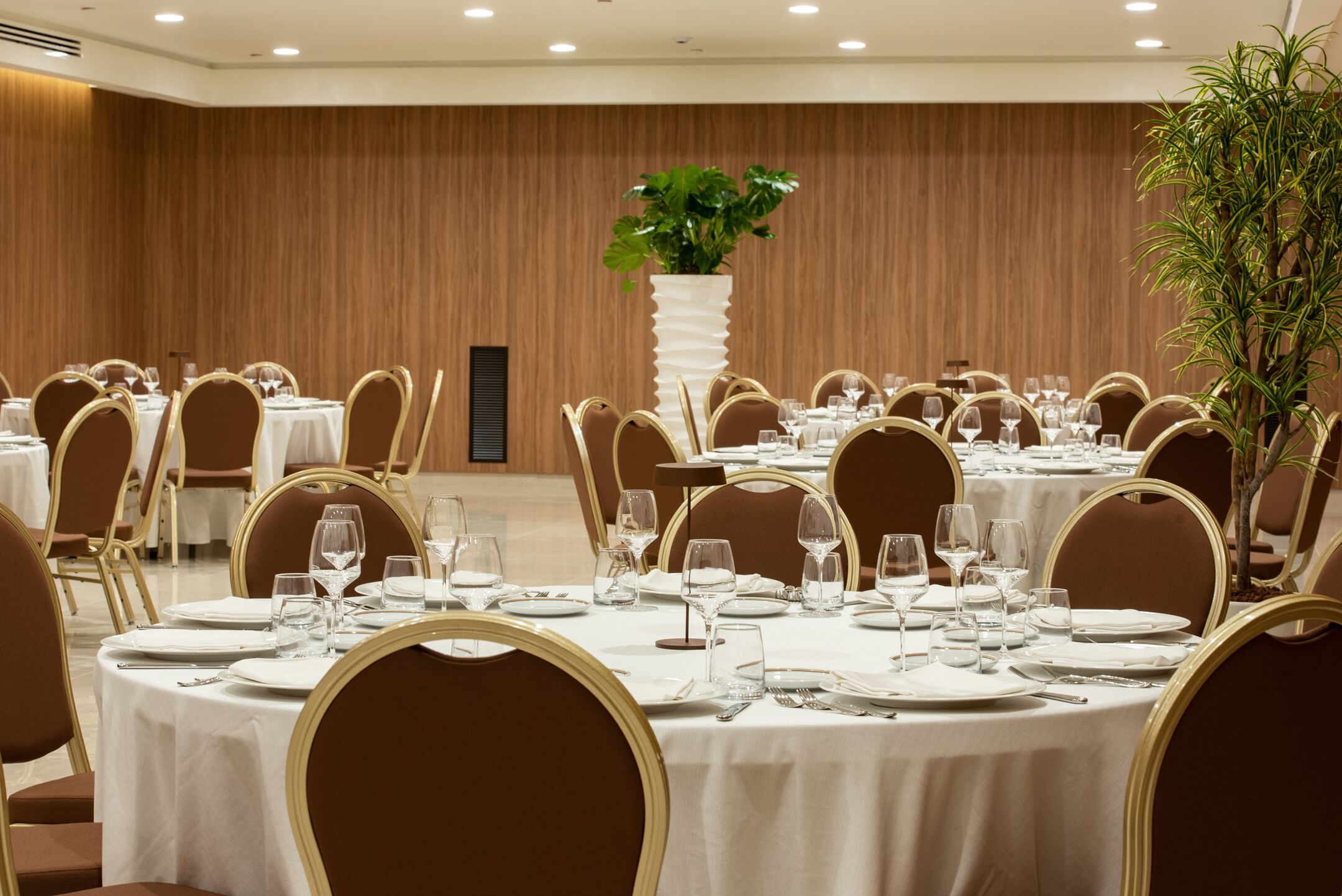 Gold Tower Lifestyle Hotel