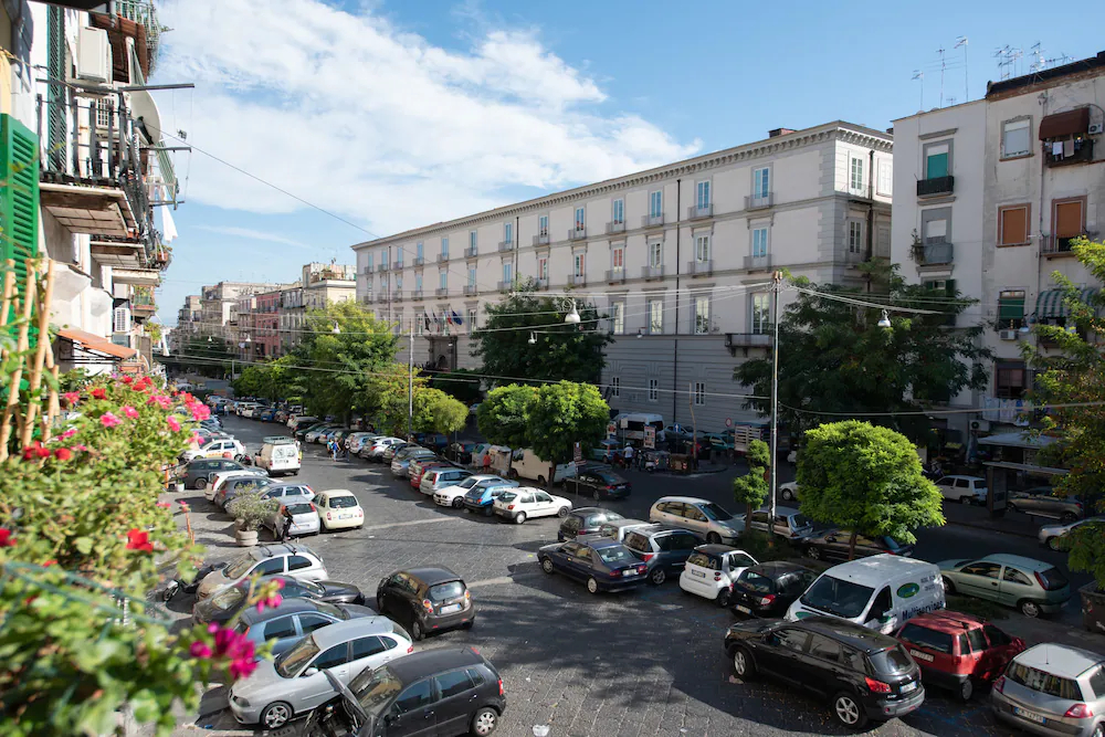 Hermes Rooms For Tourists