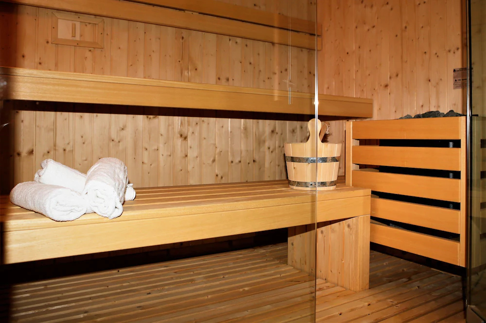 Hermes Rooms For Tourists