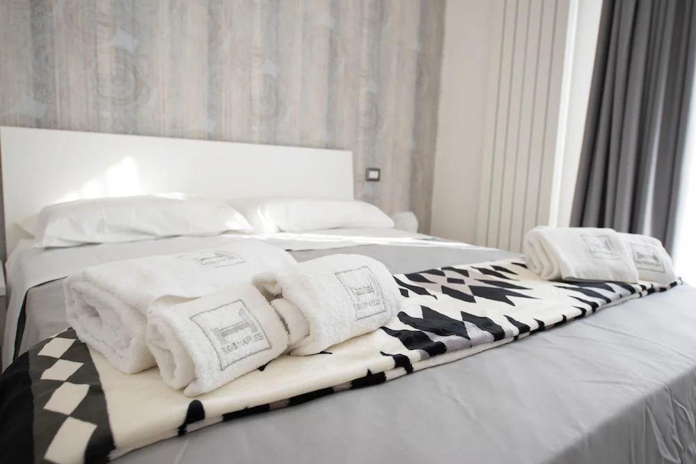 Hermes Rooms For Tourists