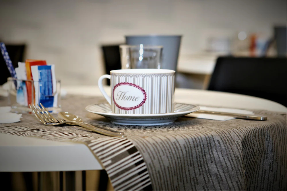 Hermes Rooms For Tourists