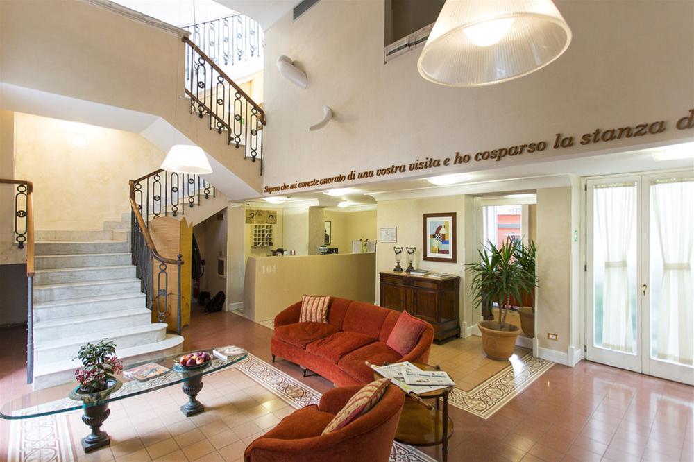 Hotel Costantinopoli 104