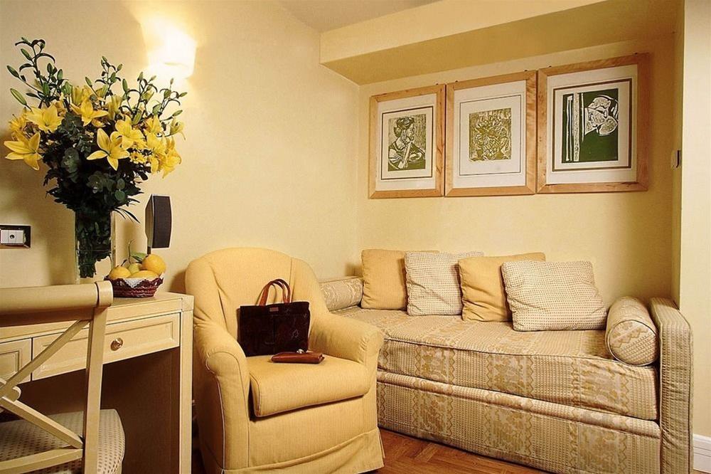 Hotel Costantinopoli 104