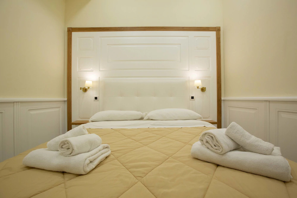 La Corte Dei Borboni