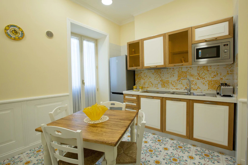 La Corte Dei Borboni