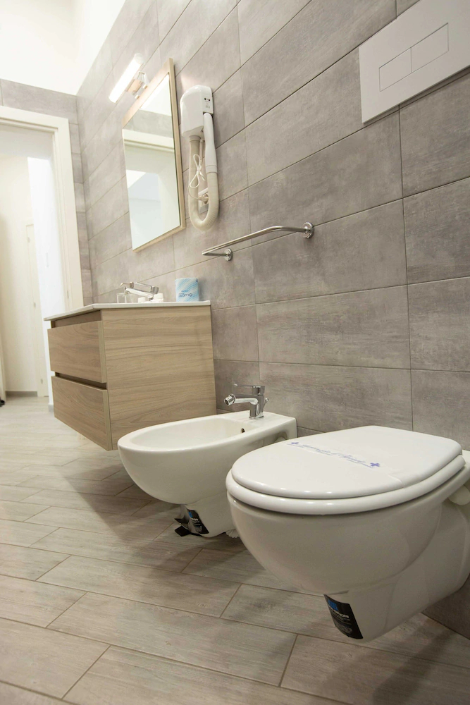 La Corte Dei Borboni