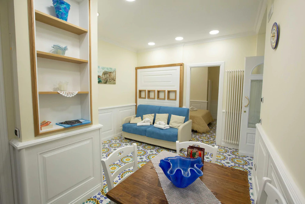 La Corte Dei Borboni