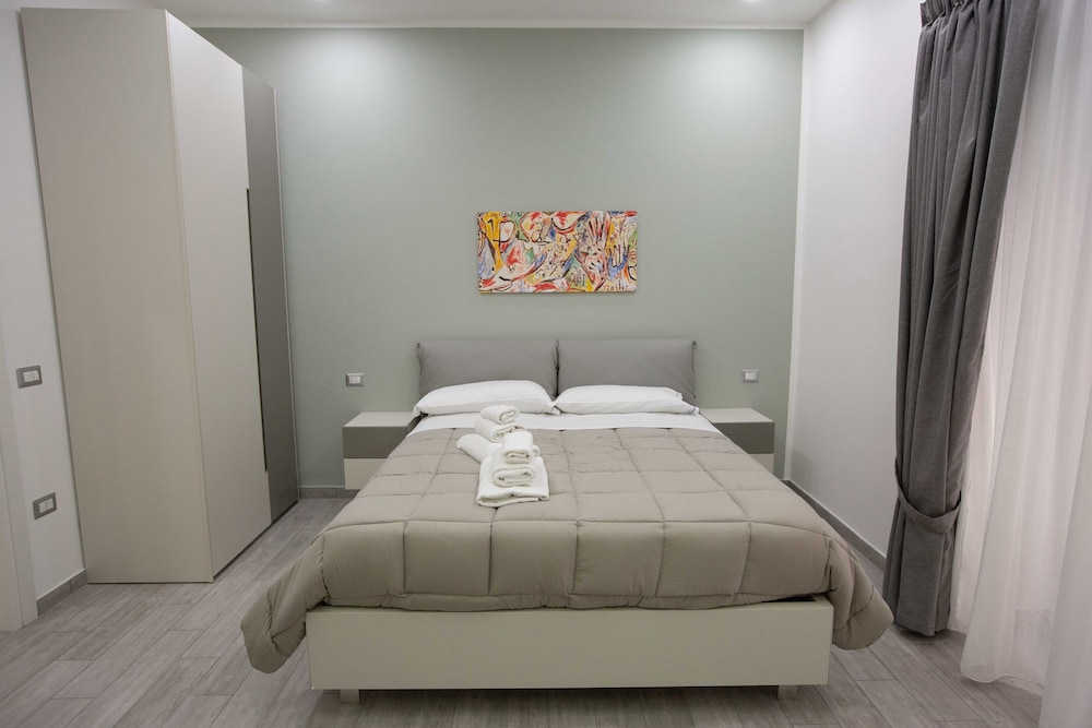 La Corte Dei Borboni