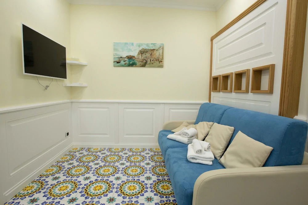 La Corte Dei Borboni