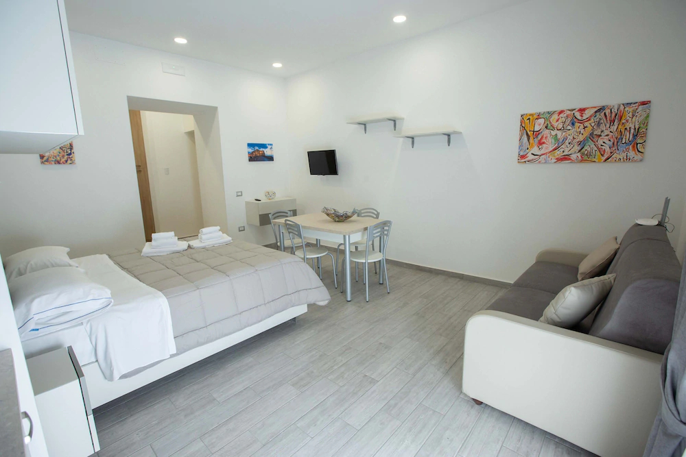 La Corte Dei Borboni