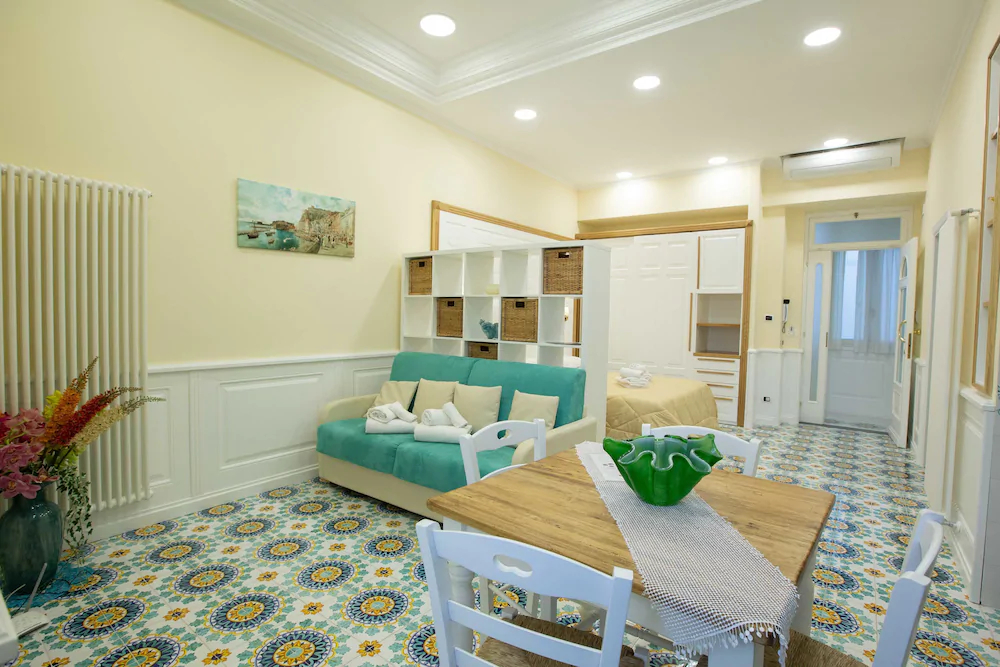 La Corte Dei Borboni