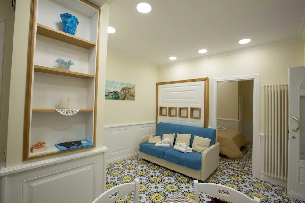 La Corte Dei Borboni