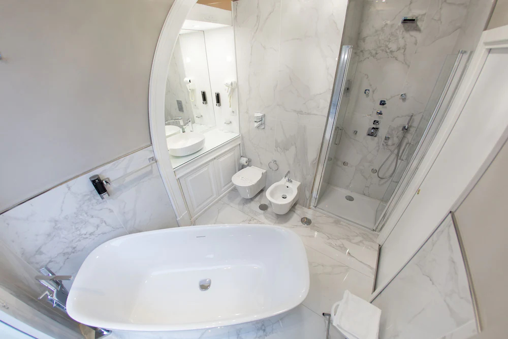 Leone Camere D'autore