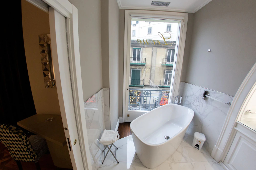 Leone Camere D'autore