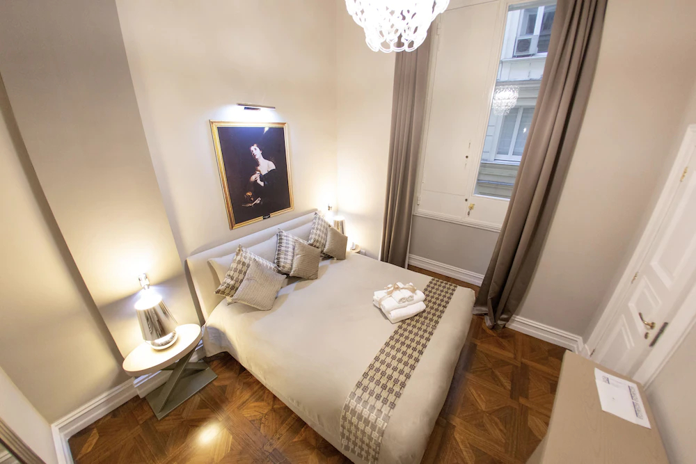 Leone Camere D'autore