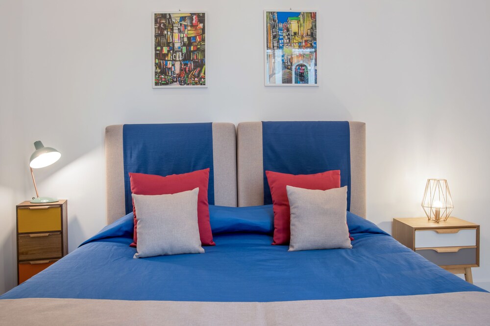 Napoliamo Guest House