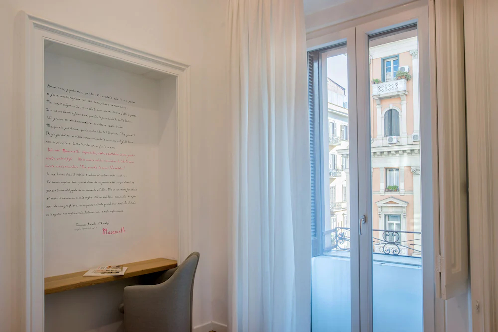 Napoliamo Guest House