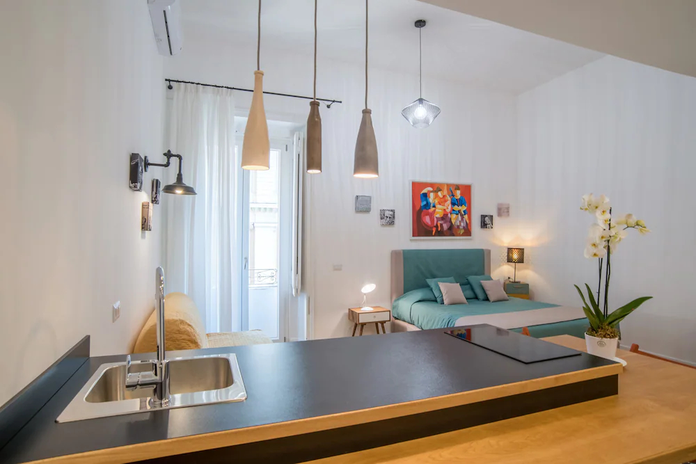 Napoliamo Guest House