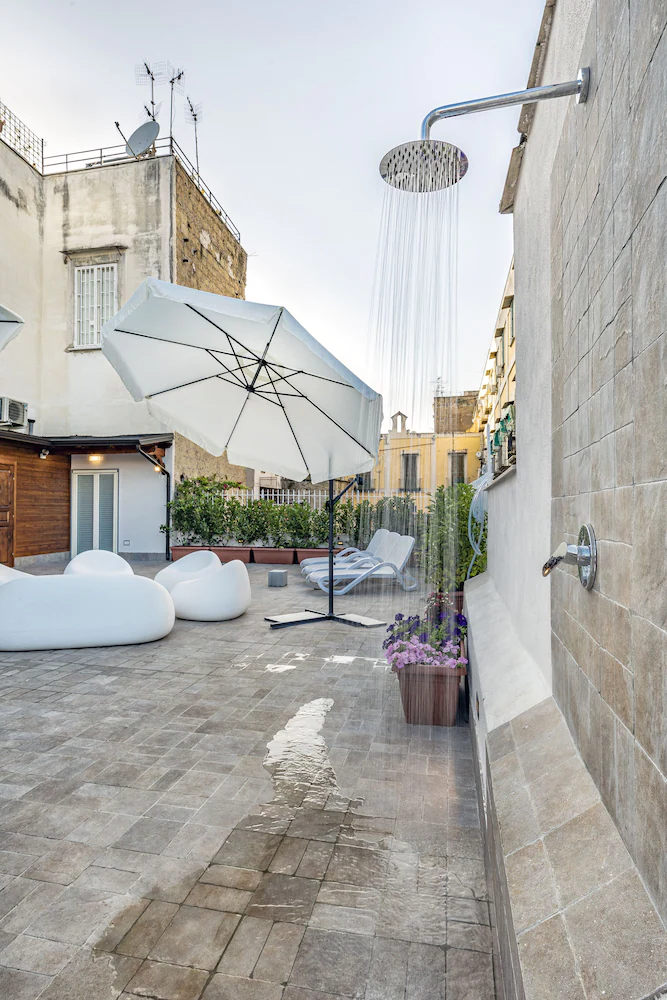 Napoli Squares Suites