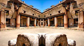 Napoli Squares Suites