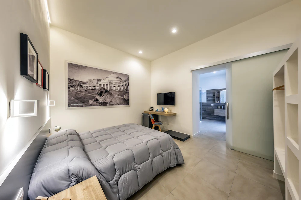 Napoli Squares Suites