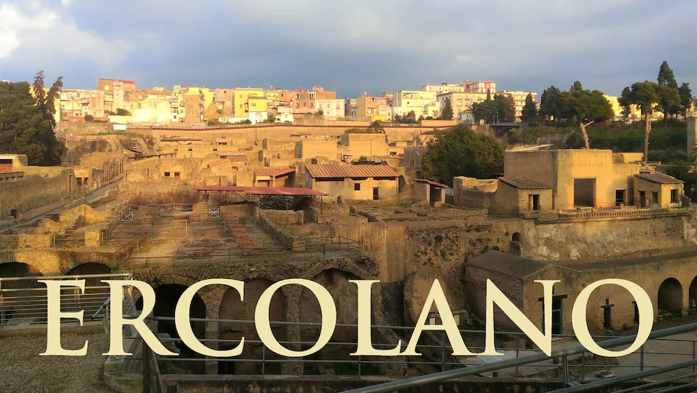 Napoli Squares Suites