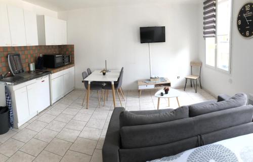 Napoli Storia E Mare