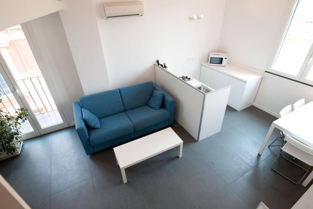 Nardones 48 Apartments