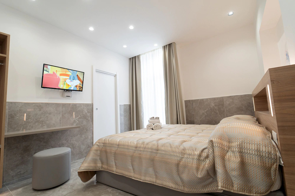 P.C. Boutique H. Loggia