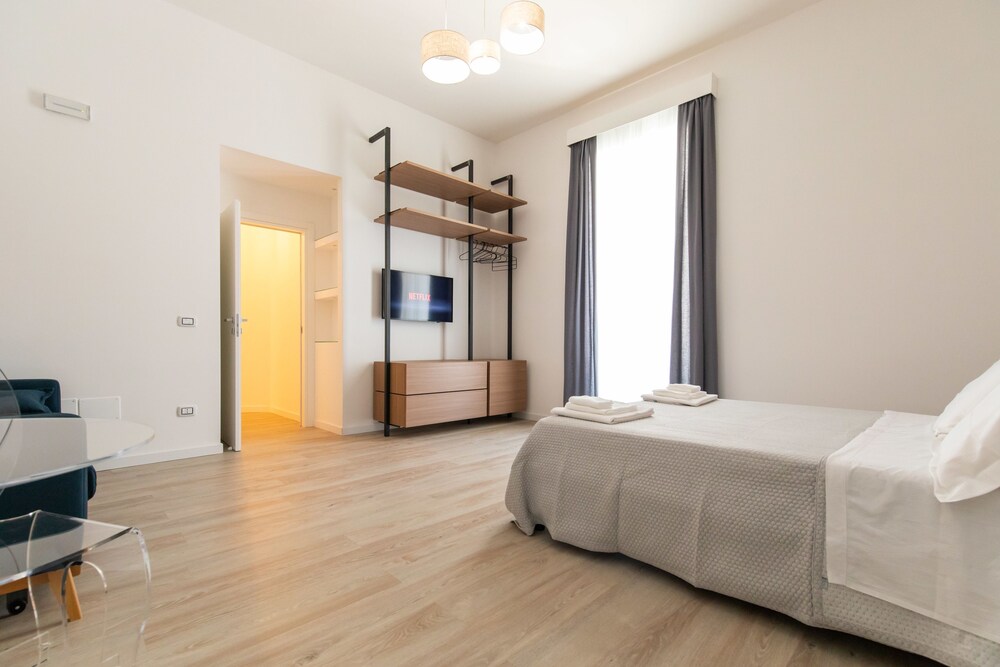 Palazzo Della Porta B & B