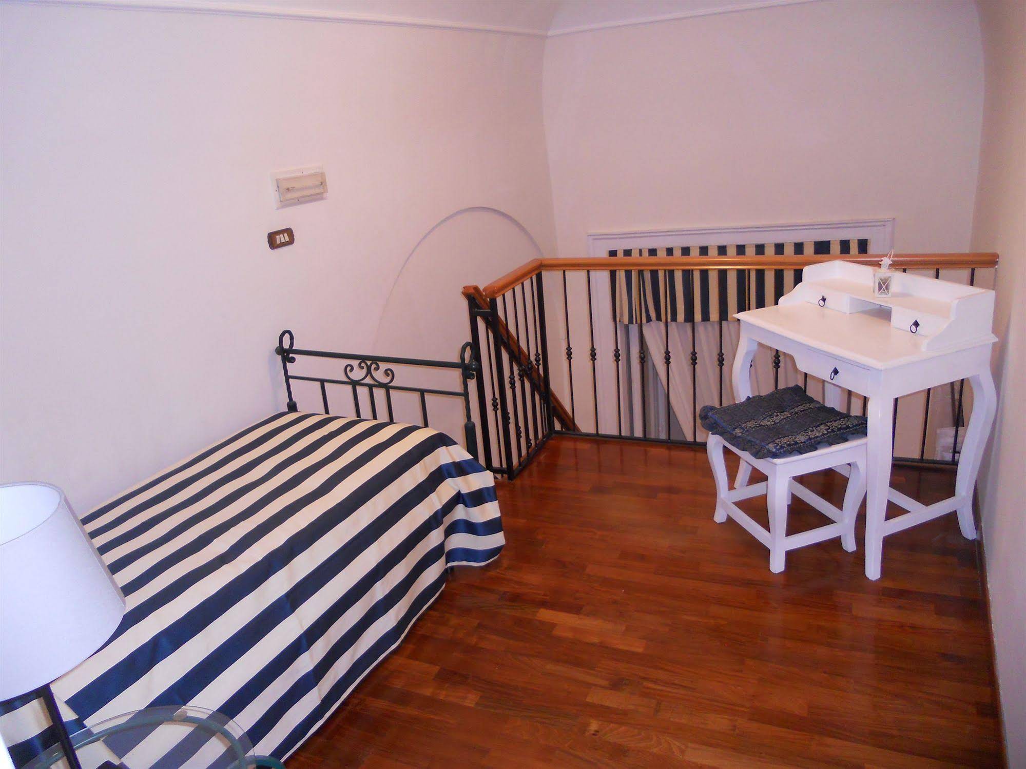 Palazzo Magnocavallo B&B