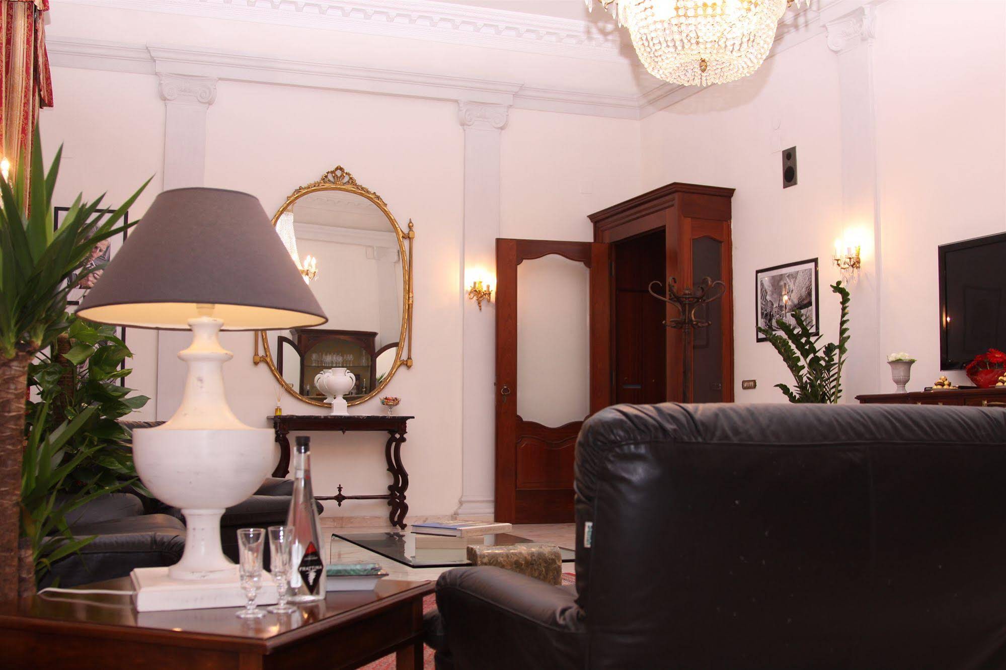 Palazzo Magnocavallo B&B