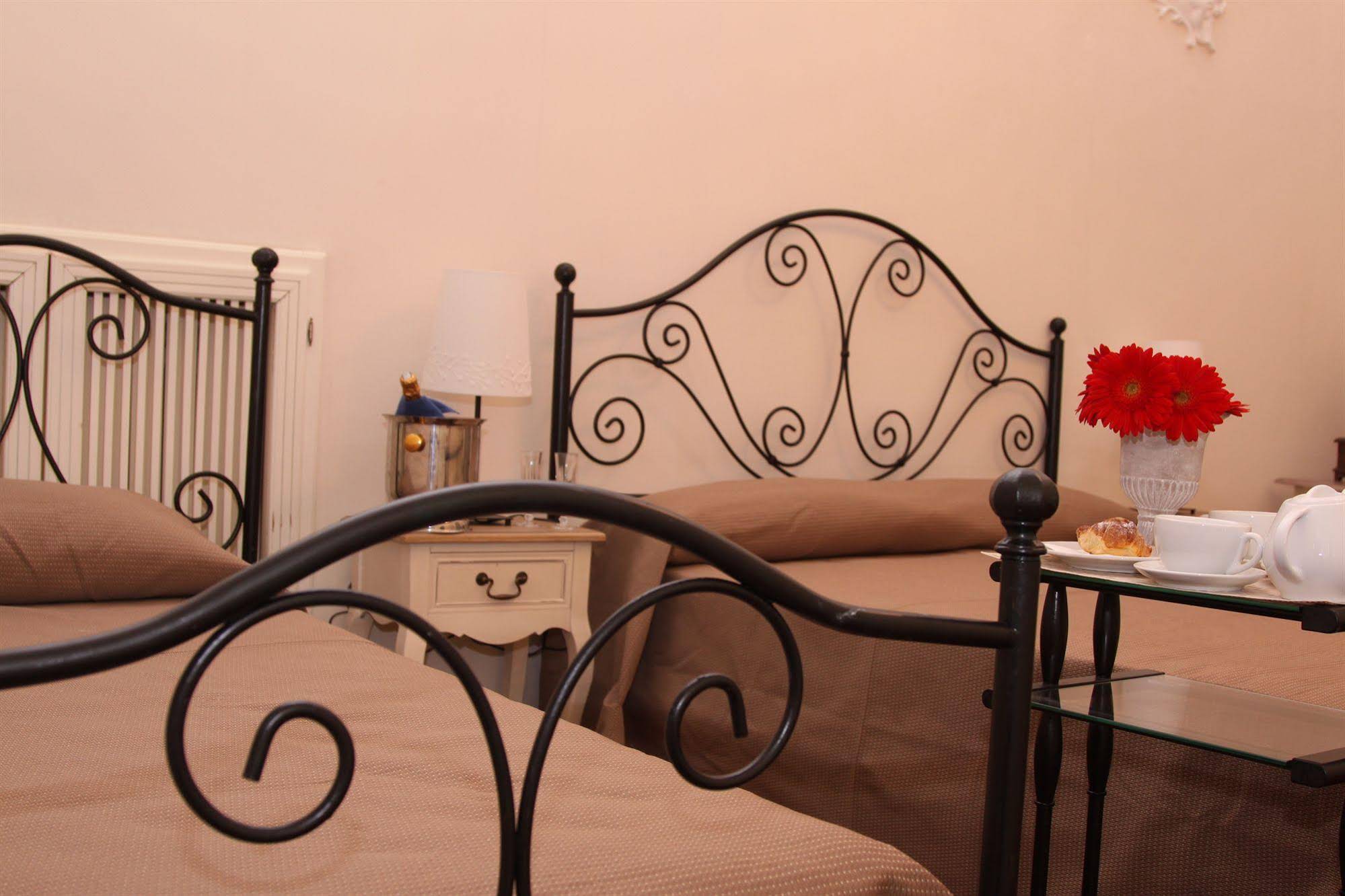 Palazzo Magnocavallo B&B