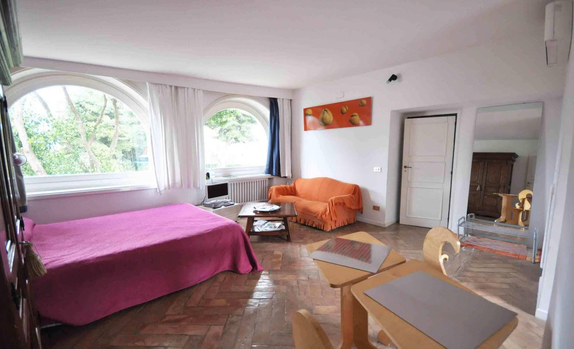 Residenza Le Rose Villa d’Arte