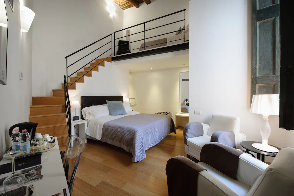 Santa Chiara Boutique Hotel