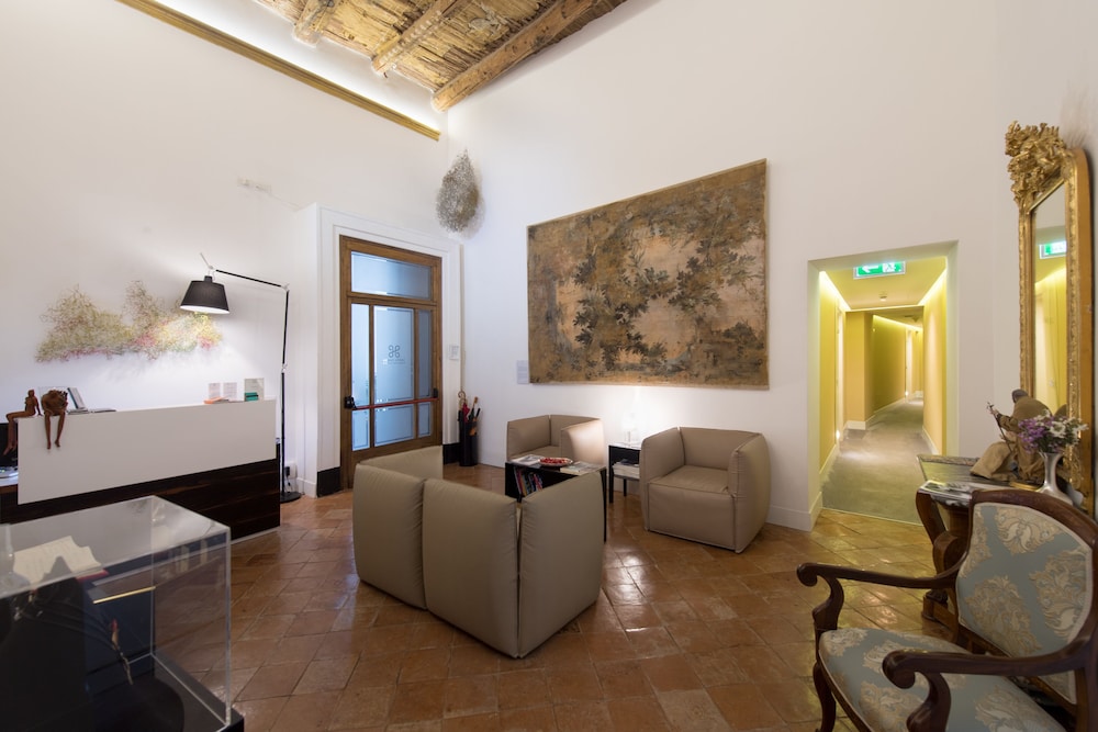 Santa Chiara Boutique Hotel